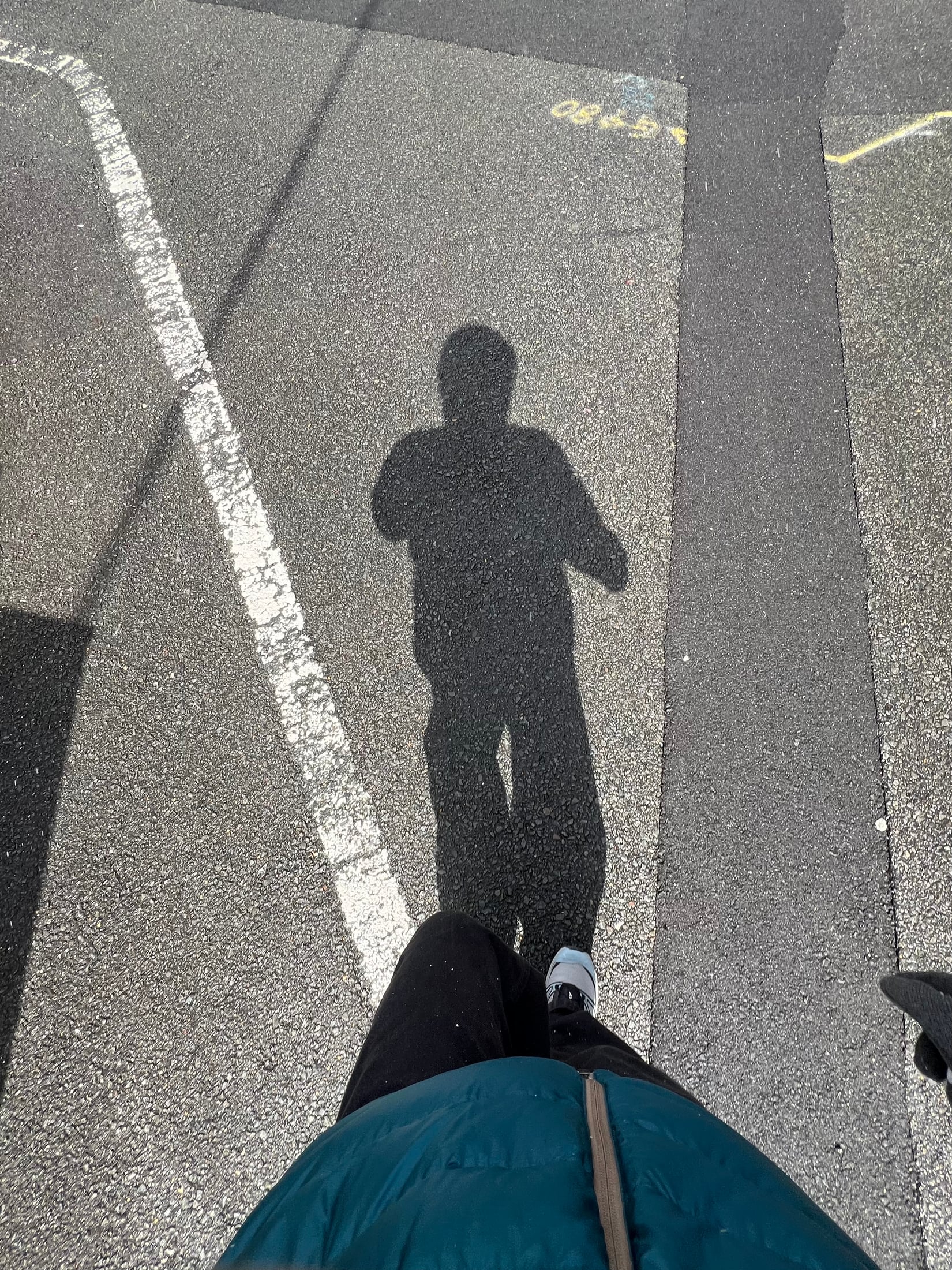 On foot, photograph 21